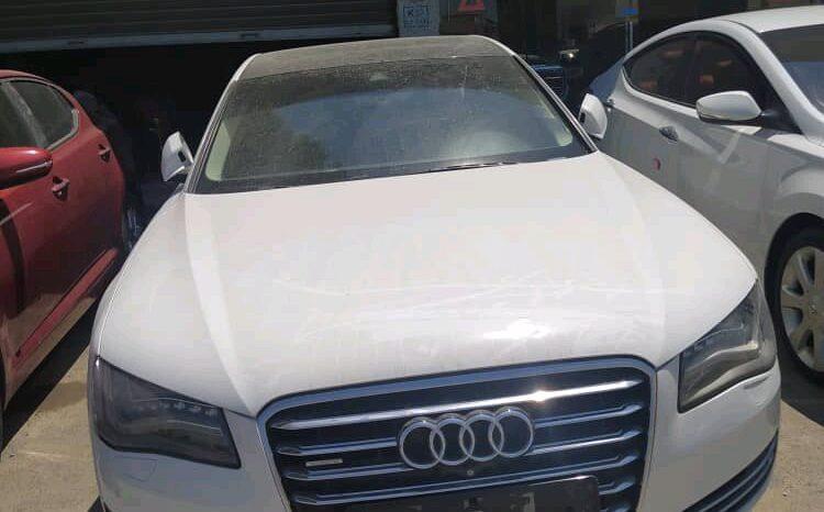 
								 اودي – Audi A8 ممتلئ									