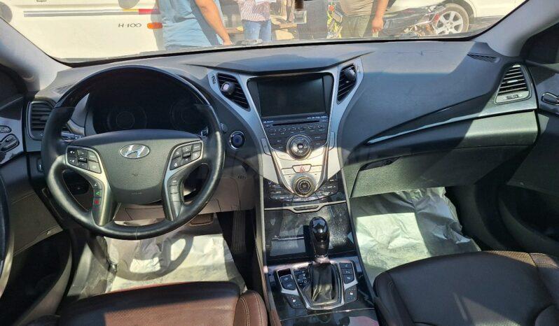 
								 هيونداي – Hyundai ازيرا – Azera ممتلئ									