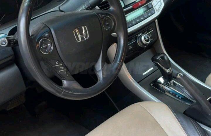 
								 هوندا – Honda اكورد – Accord ممتلئ									