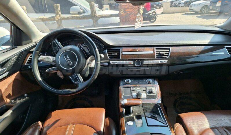 
								 اودي – Audi A8 ممتلئ									