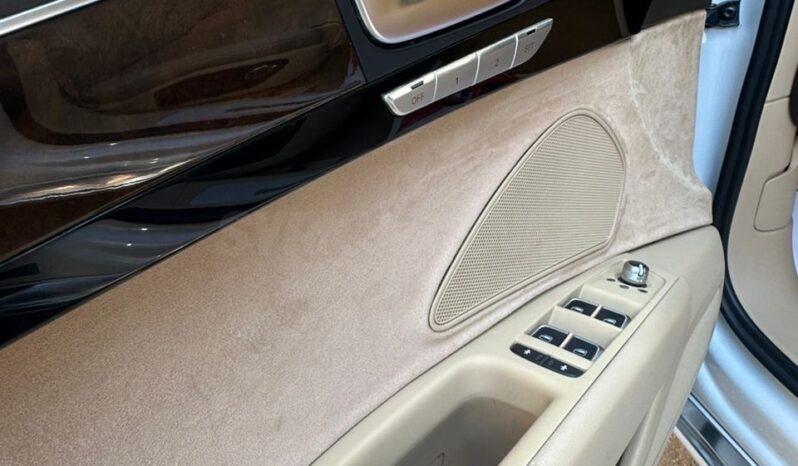 
								 اودي – Audi A8 ممتلئ									