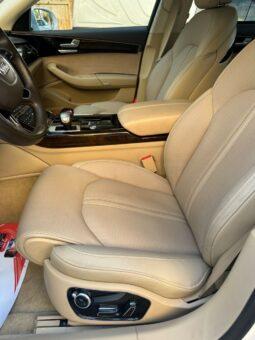 
										 اودي – Audi A8 ممتلئ									
