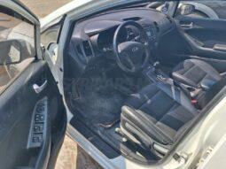 
										 كيا – Kia K3 ممتلئ									