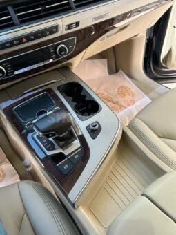 
										 اودي – Audi Q7 ممتلئ									