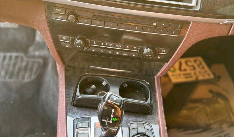 
								 بي ام دابيليو – BMW 750 ممتلئ									