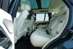 
										 جديد لاند روفر – Land Rover فوغ – Range Rover Vogue ممتلئ									