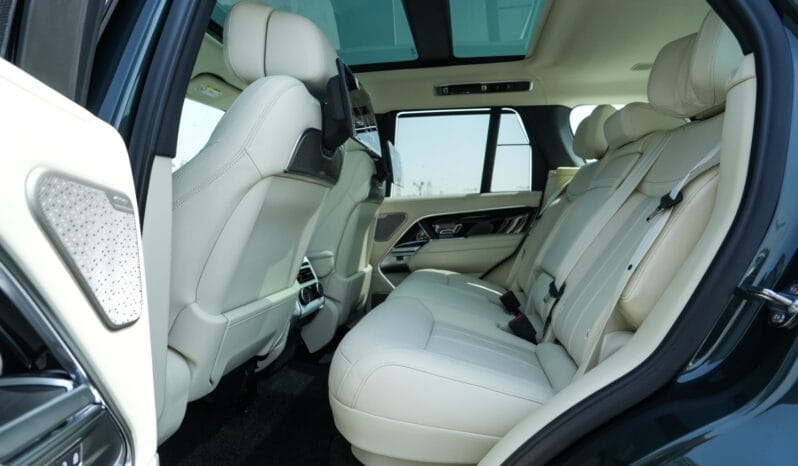 
								 جديد لاند روفر – Land Rover فوغ – Range Rover Vogue ممتلئ									