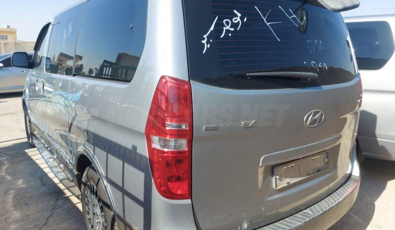 
								 مستعمل هيونداي – Hyundai فان – H1 ممتلئ									