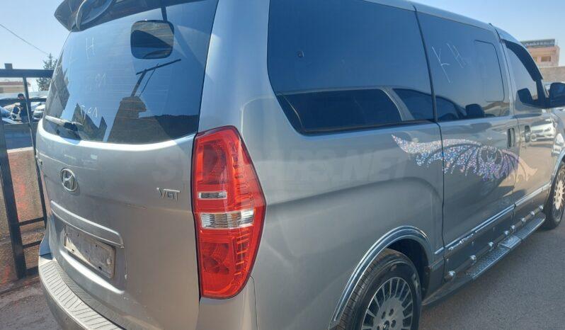
								 مستعمل هيونداي – Hyundai فان – H1 ممتلئ									