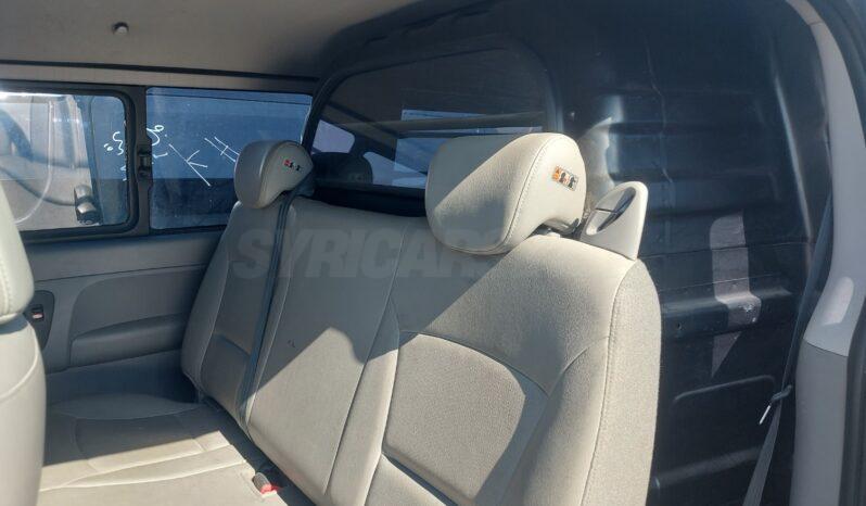 
								 مستعمل هيونداي – Hyundai فان – H1 ممتلئ									