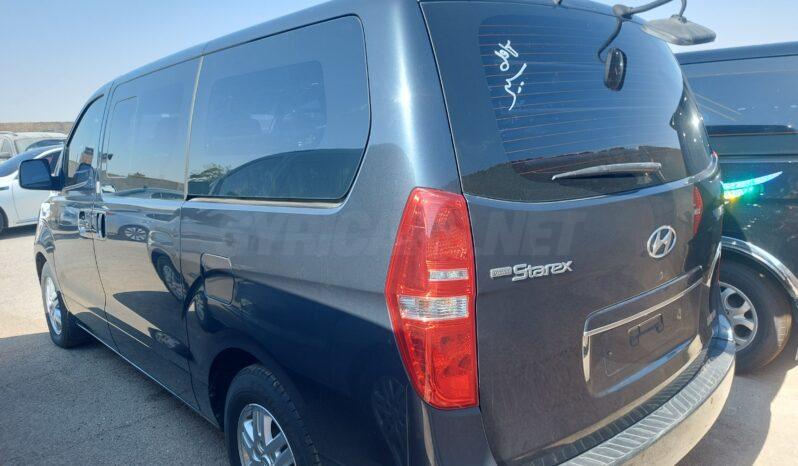 
								 مستعمل هيونداي – Hyundai فان – H1 ممتلئ									