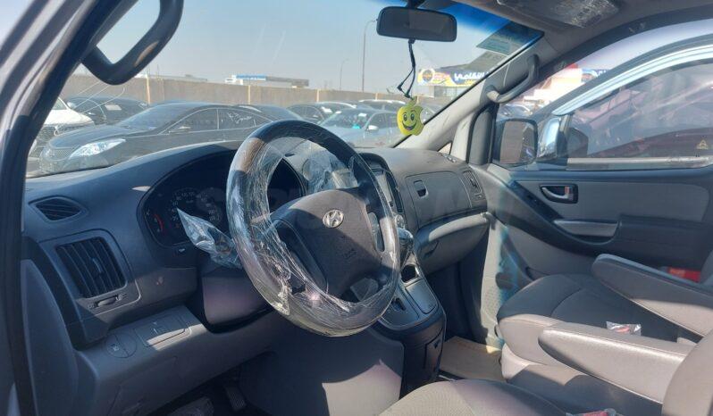 
								 مستعمل هيونداي – Hyundai فان – H1 ممتلئ									
