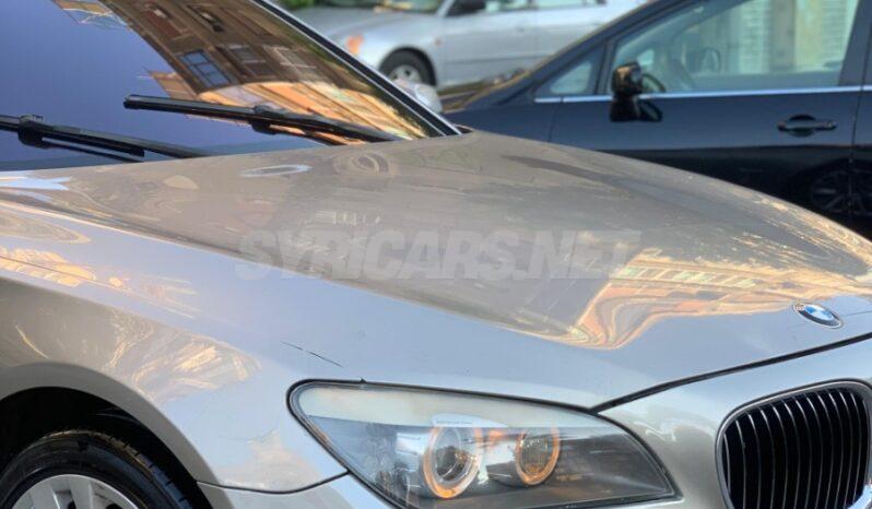 
								 2013  مستعمل بي ام دابيليو – BMW 750 ممتلئ									
