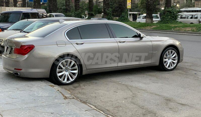 
								 2013  مستعمل بي ام دابيليو – BMW 750 ممتلئ									