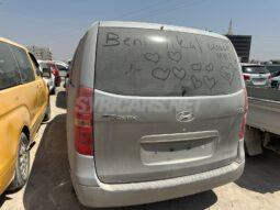 
										 مستعمل هيونداي – Hyundai فان – H1 ممتلئ									