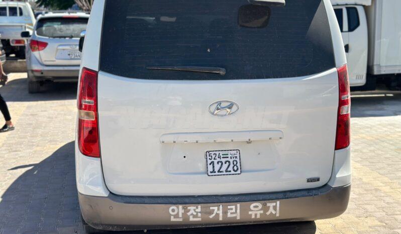 
								 مستعمل هيونداي – Hyundai فان – H1 ممتلئ									
