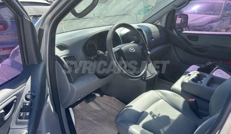 
								 مستعمل هيونداي – Hyundai فان – H1 ممتلئ									