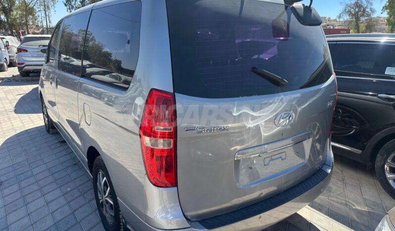 
								 مستعمل هيونداي – Hyundai فان – H1 ممتلئ									