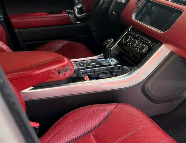 
								 لاند روفر – Land Rover سبورت – Range Rover Sport ممتلئ									