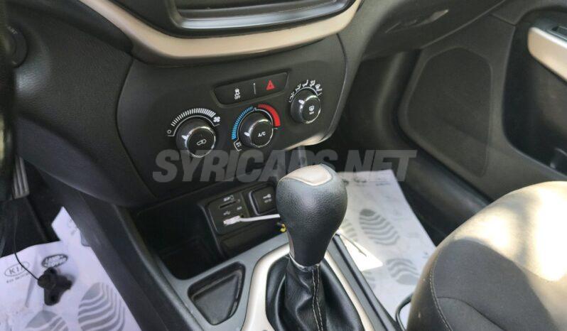 
								 جيب – Jeep شيروكي – Cherokee ممتلئ									