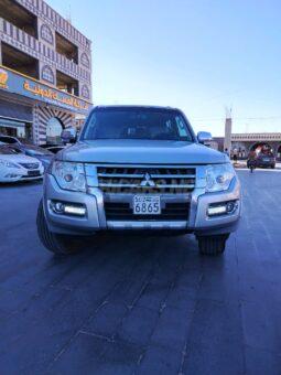 
										 ميتسوبيشي – Mitsubishi Pajero ممتلئ									