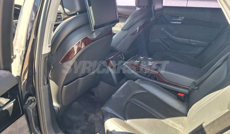 
								 اودي – Audi A8 ممتلئ									