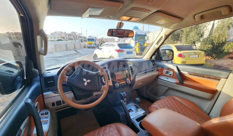 
								 ميتسوبيشي – Mitsubishi Pajero ممتلئ									