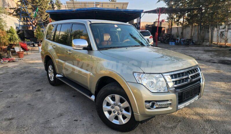 
								 ميتسوبيشي – Mitsubishi Pajero ممتلئ									