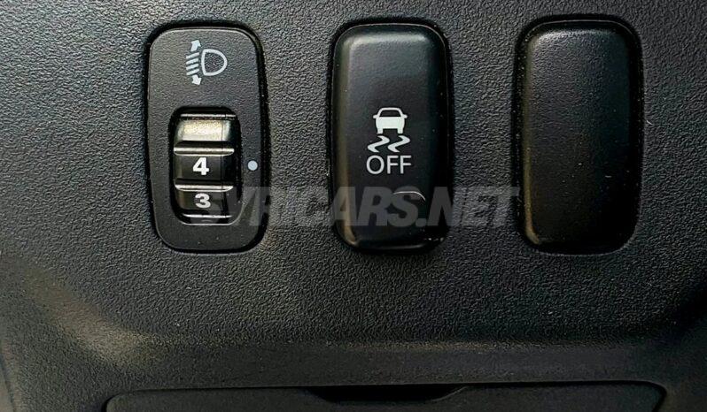 
								 ميتسوبيشي – Mitsubishi لانسر – Lancer ممتلئ									