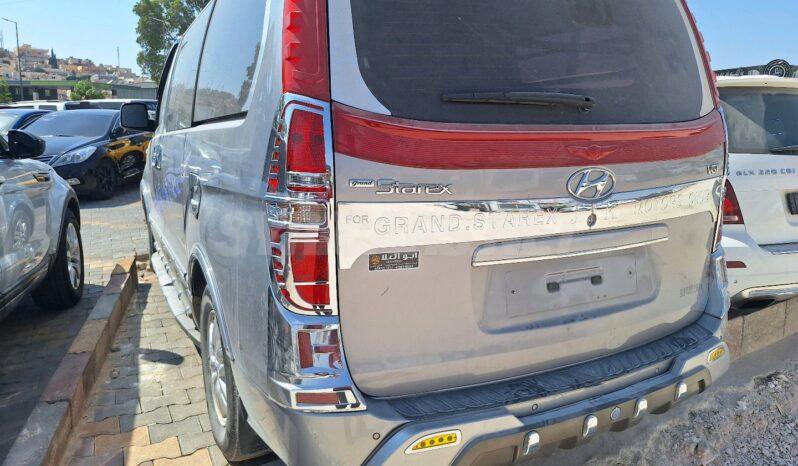 
								 هيونداي – Hyundai فان – H1 ممتلئ									
