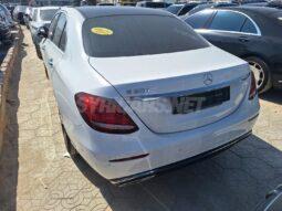 مرسيدس بينز – Mercedes benz E300