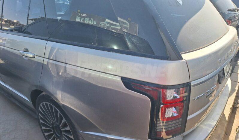 
								 لاند روفر – Land Rover فوغ – Range Rover Vogue ممتلئ									