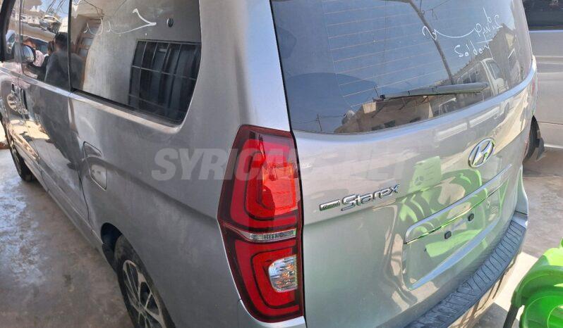 
								 هيونداي – Hyundai فان – H1 ممتلئ									