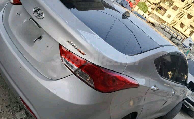 
								 هيونداي – Hyundai افنتي – avante ممتلئ									