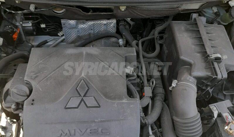 
								 ميتسوبيشي – Mitsubishi لانسر – Lancer ممتلئ									