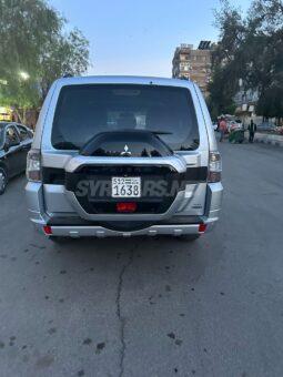 
										 ميتسوبيشي – Mitsubishi Pajero ممتلئ									