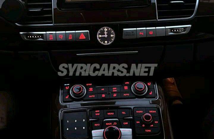 
								 اودي – Audi A8 ممتلئ									