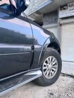 
										 ميتسوبيشي – Mitsubishi Pajero ممتلئ									