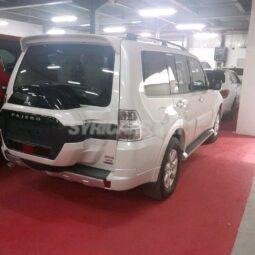 
										 ميتسوبيشي – Mitsubishi Pajero ممتلئ									