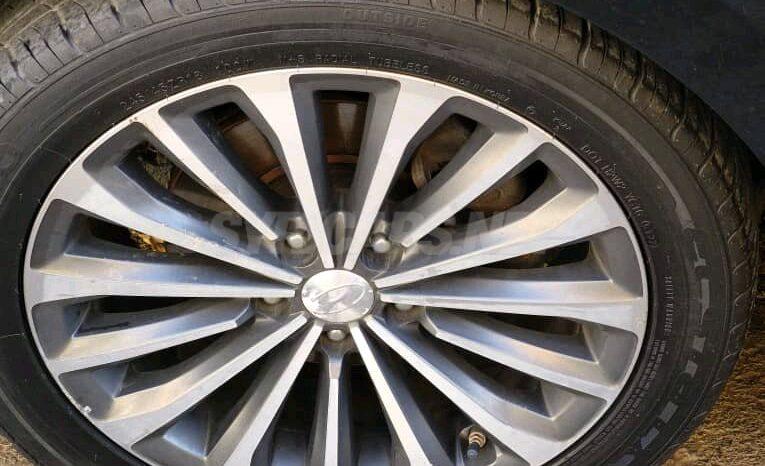 
								 هيونداي – Hyundai ازيرا – Azera ممتلئ									