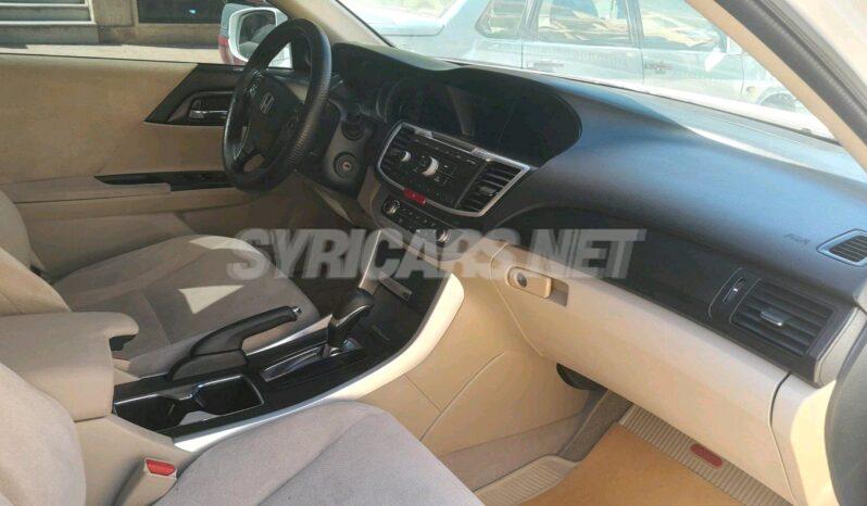 
								 هوندا – Honda اكورد – Accord ممتلئ									