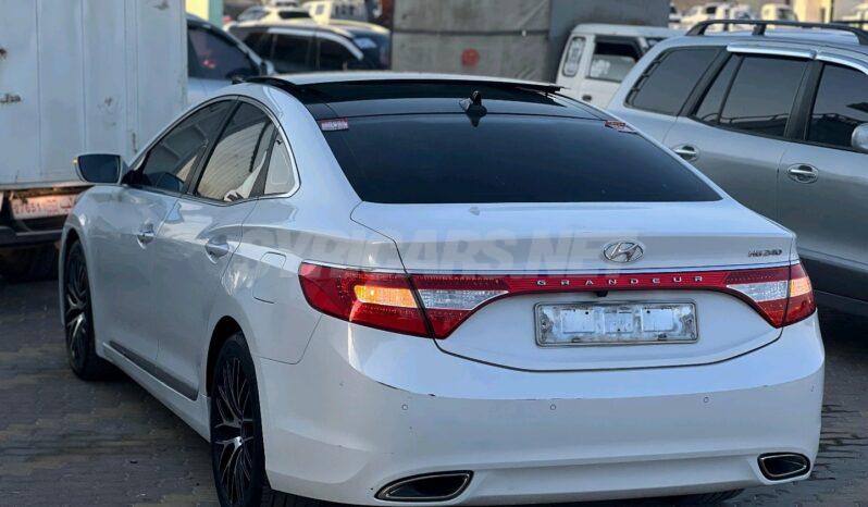 
								 هيونداي – Hyundai ازيرا – Azera ممتلئ									