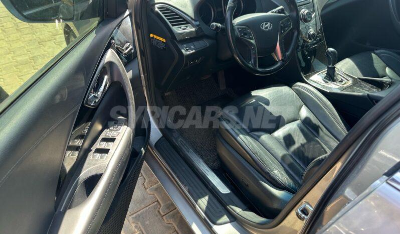 
								 هيونداي – Hyundai ازيرا – Azera ممتلئ									