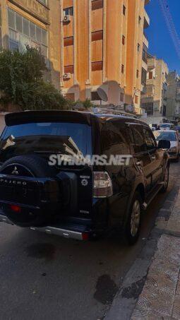 
										 ميتسوبيشي – Mitsubishi Pajero ممتلئ									