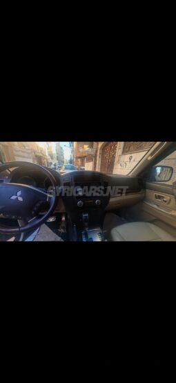 
										 ميتسوبيشي – Mitsubishi Pajero ممتلئ									