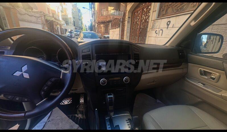 
								 ميتسوبيشي – Mitsubishi Pajero ممتلئ									