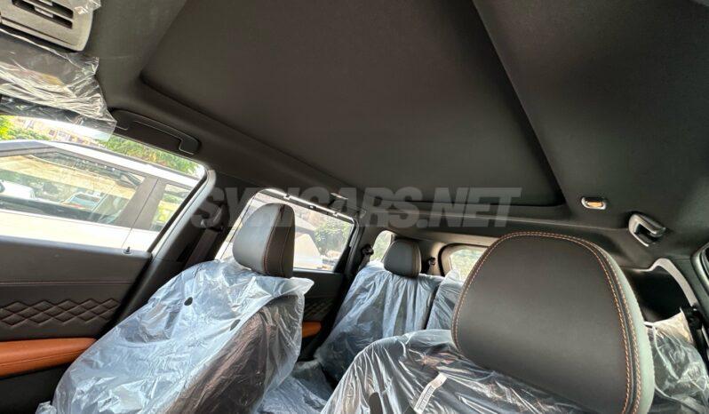 
								 ميتسوبيشي – Mitsubishi Outlander ممتلئ									