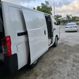 
										 نيسان – Nissan Urvan ممتلئ									