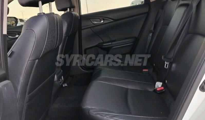 
								 هوندا – Honda سيفيك – Civic ممتلئ									