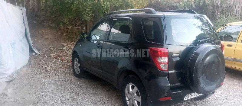 ديهاتسو – Daihatsu Terios